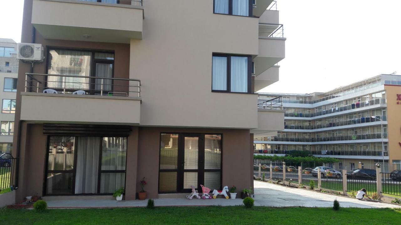 Hotel Casa Del Mar à Primorsko Extérieur photo