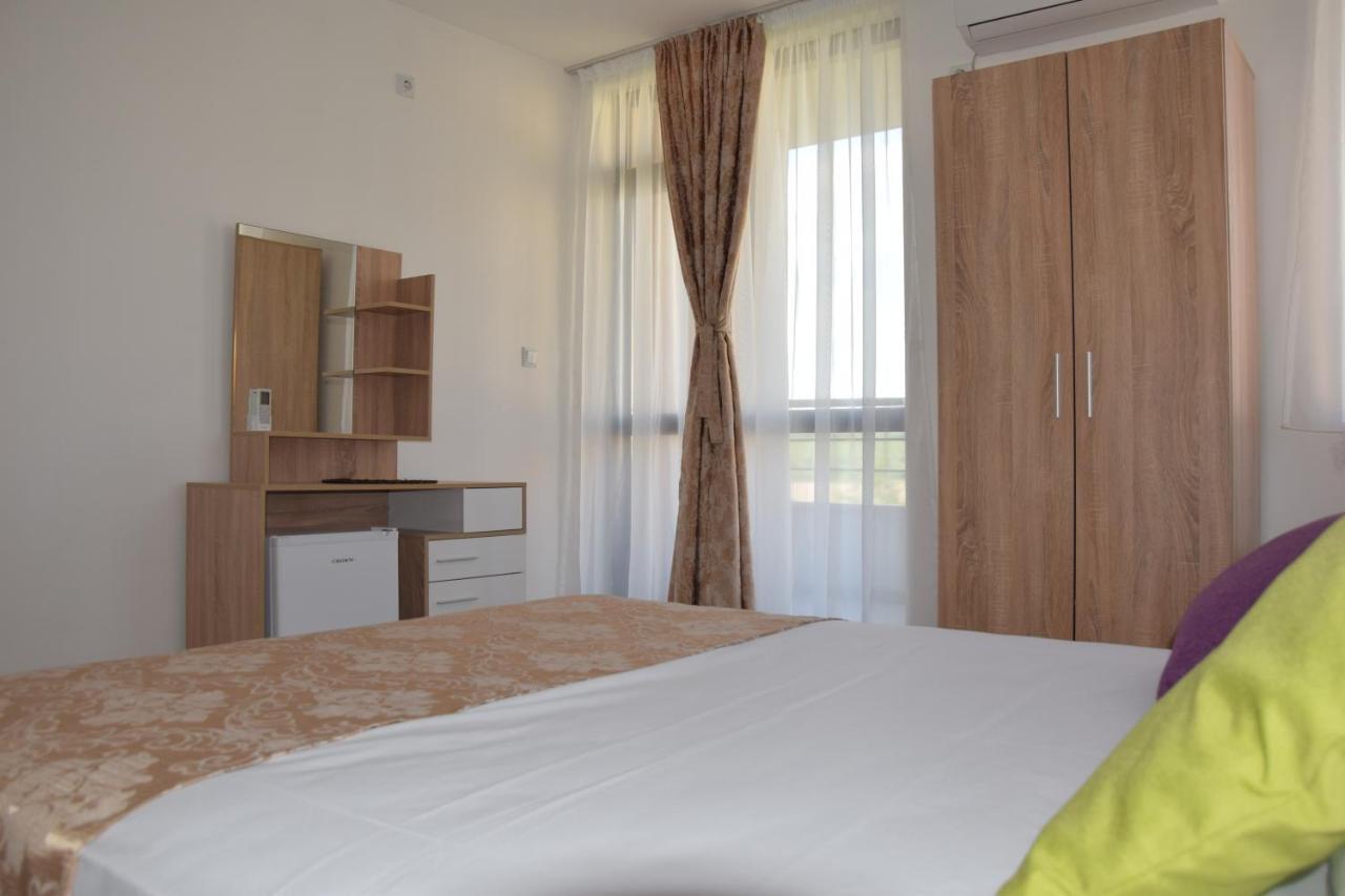 Hotel Casa Del Mar à Primorsko Extérieur photo